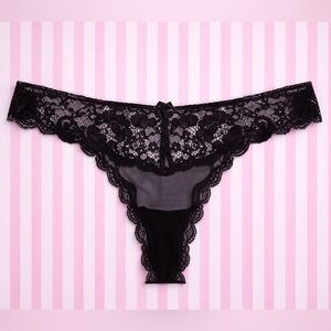Vintage Victoria’s Secret Dream Angels Thong - Black Size Small 2009